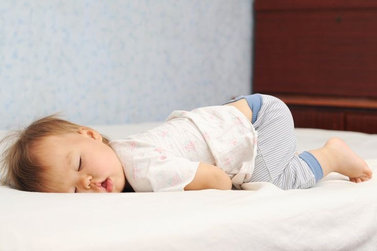 How to Help Your Baby Nap Longer During the Day