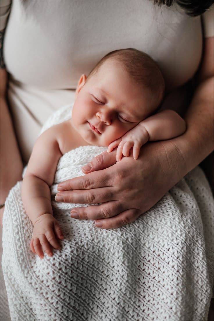 Baby Only Sleeps in Arms: How to Change It